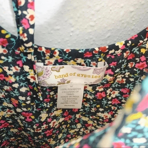 Band of Gypsies Floral Tie-Back Dress - Picture 3 of 7